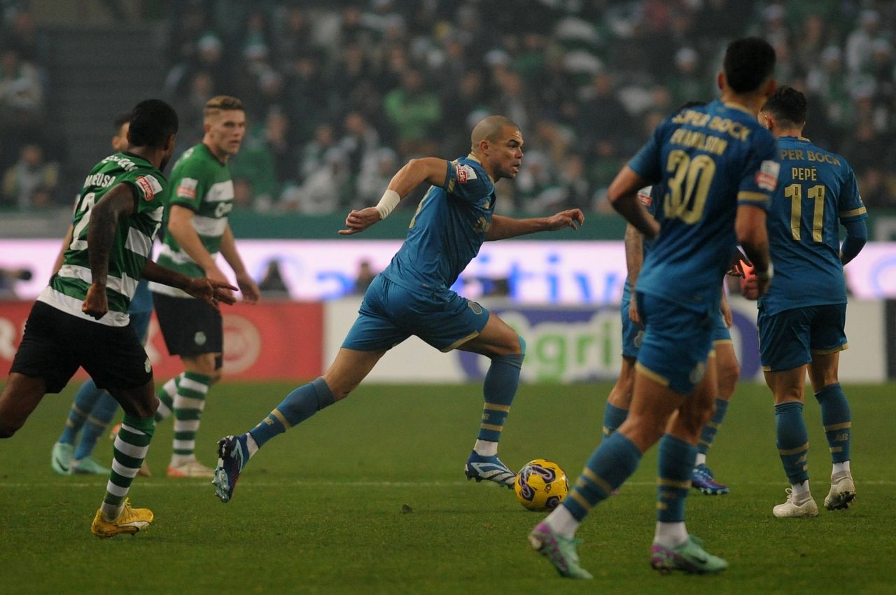 Pepe la 40 de ani: golgheter în Champions League, killer în Primeira Liga! Și-a umplut de sânge adversarul și a îngropat-o pe FC Porto în derby_6