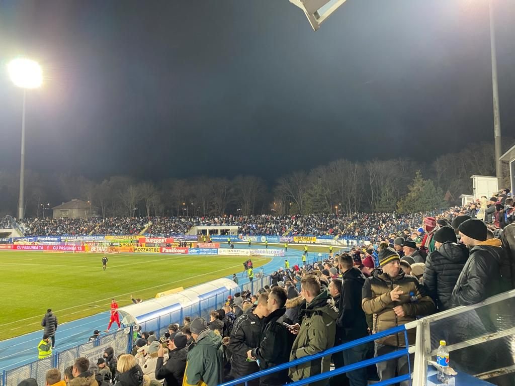 Pe scări, pe scaune sau în picioare! Poli Iași - FCSB a fost sold-out_17