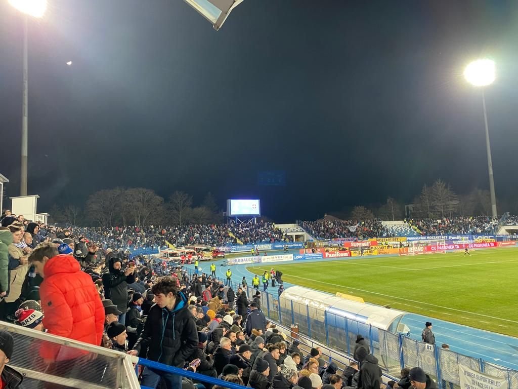 Pe scări, pe scaune sau în picioare! Poli Iași - FCSB a fost sold-out_18