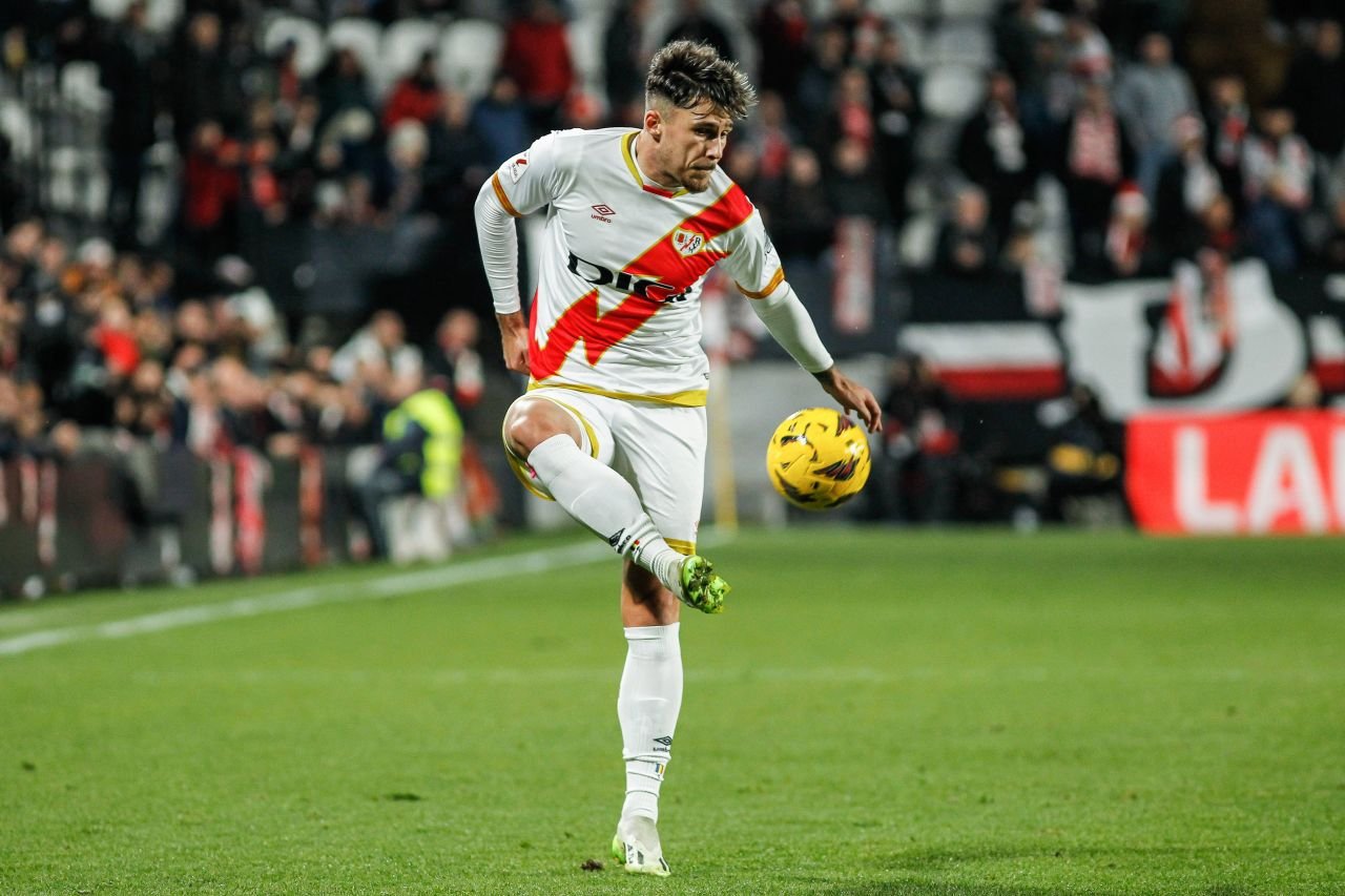 Andrei Rațiu, pe urmele lui Ianis Hagi! Românul a fost titular la Rayo, dar a primit cea mai mică notă dintre toți_2