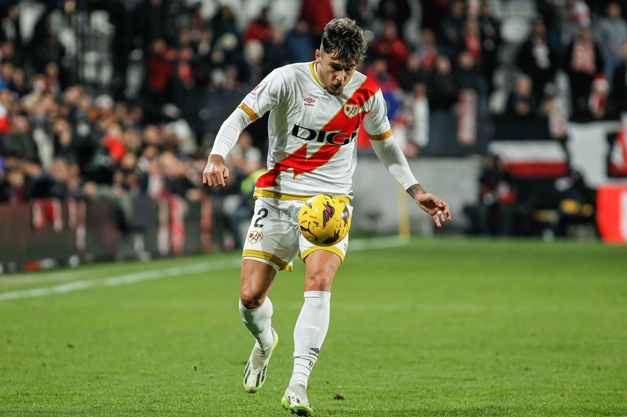 Andrei Rațiu, pe urmele lui Ianis Hagi! Românul a fost titular la Rayo, dar a primit cea mai mică notă dintre toți_3