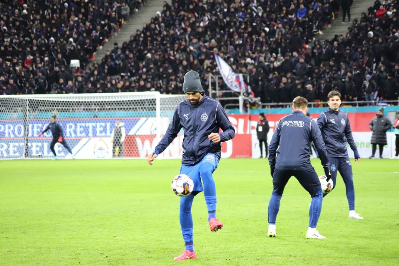Compagno se poate întoarce acasă! O echipă de tradiție din Italia îl dorește pe atacantul căzut în dizgrație la FCSB_3
