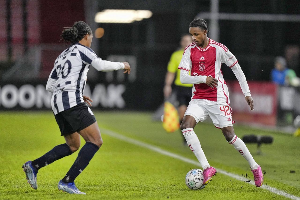 Rușine istorică pentru Ajax! A fost eliminată din Cupa Olandei de o echipă de Liga 4_2