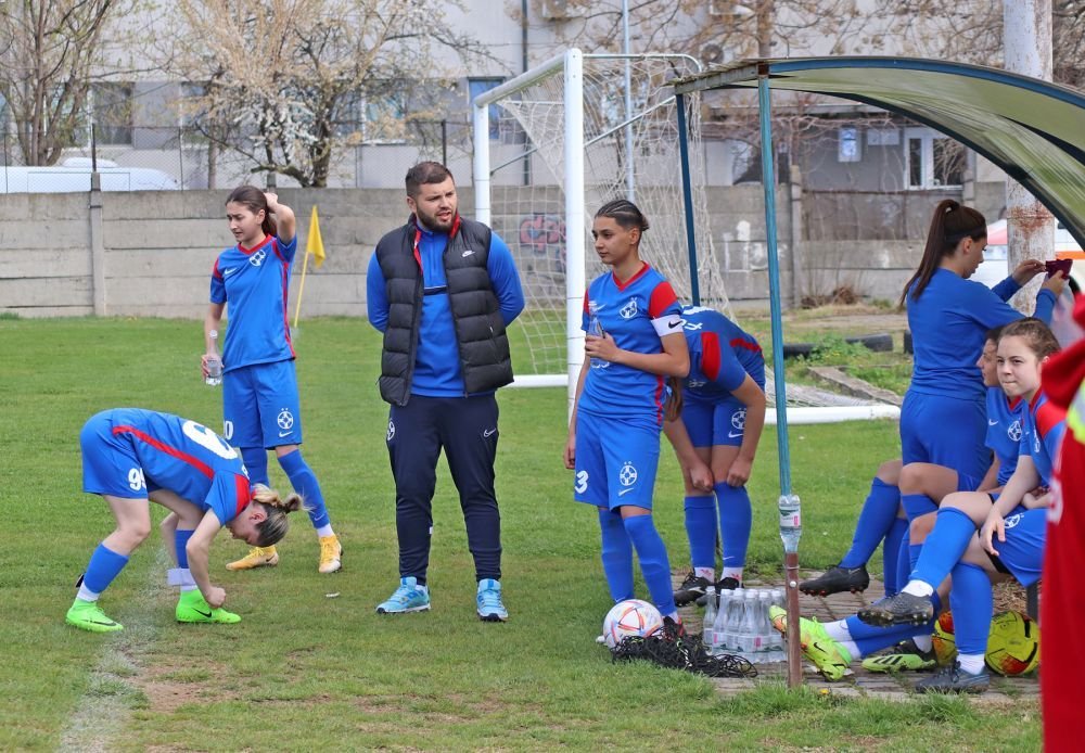 Echipa lui Gigi Becali este ciuca bătăilor! Pe ce loc a încheiat anul FCSB la fotbal feminin_10