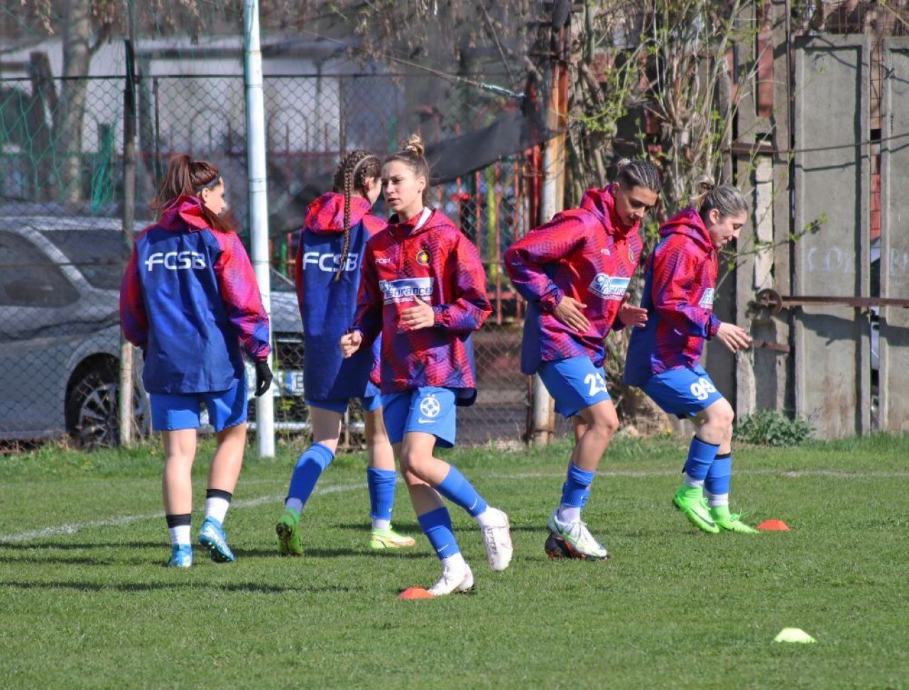 Echipa lui Gigi Becali este ciuca bătăilor! Pe ce loc a încheiat anul FCSB la fotbal feminin_21