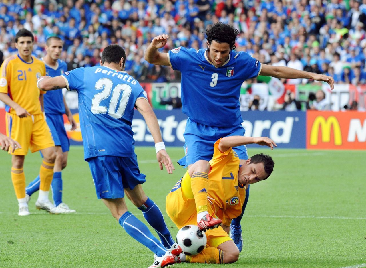 Cristi Pulhac a stabilit