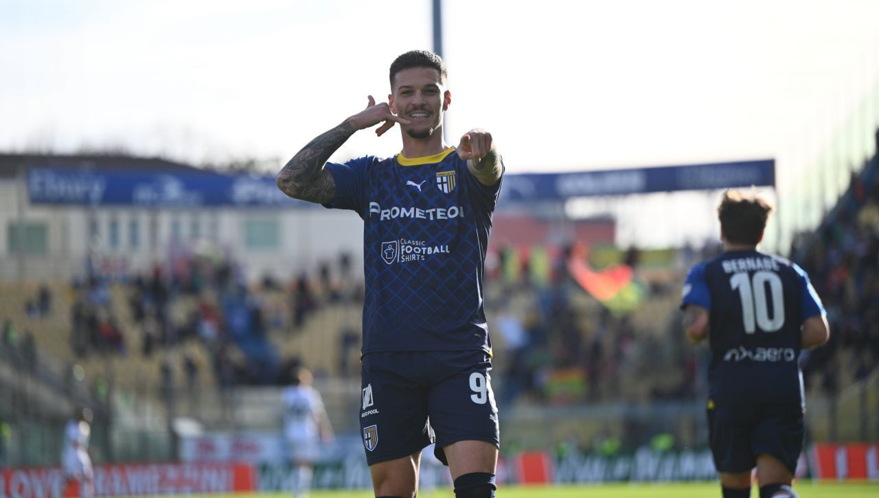 Elogii pentru Dennis Man &icirc;n Italia: E de pe altă planetă! Pur și simplu de neoprit