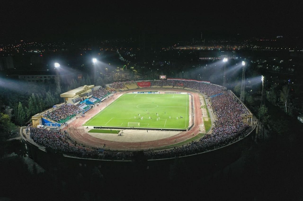 Echipa unde fiul dictatorului juca atacant a câștigat 10 campionate la rând și în 16 ani a ratat doar patru titluri_3