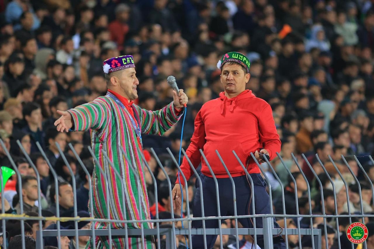 Echipa unde fiul dictatorului juca atacant a câștigat 10 campionate la rând și în 16 ani a ratat doar patru titluri_5