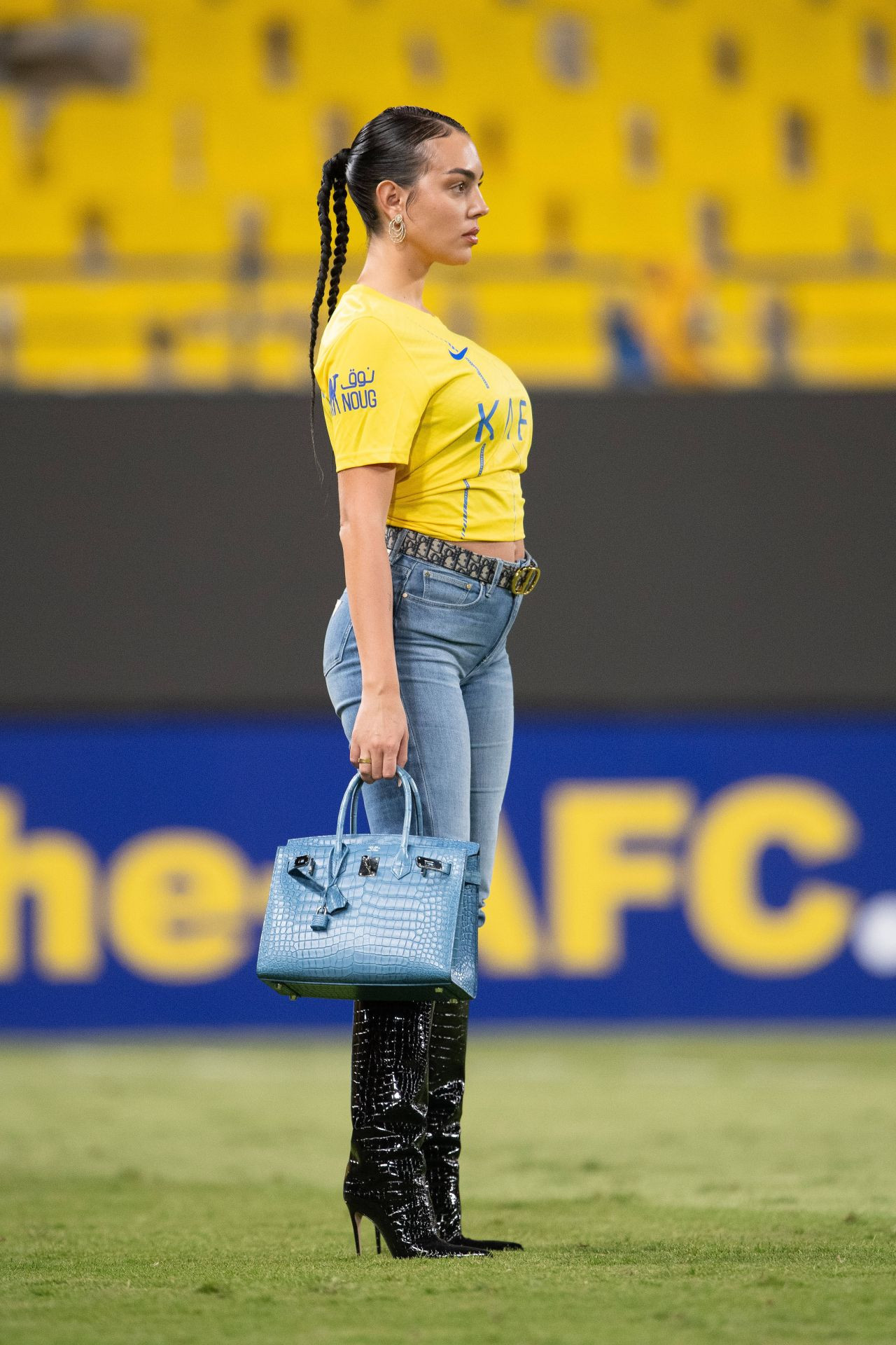 Georgina are o avere de 15 milioane de euro, dar a pus la loto și a câștigat! Ce sumă va primi _3