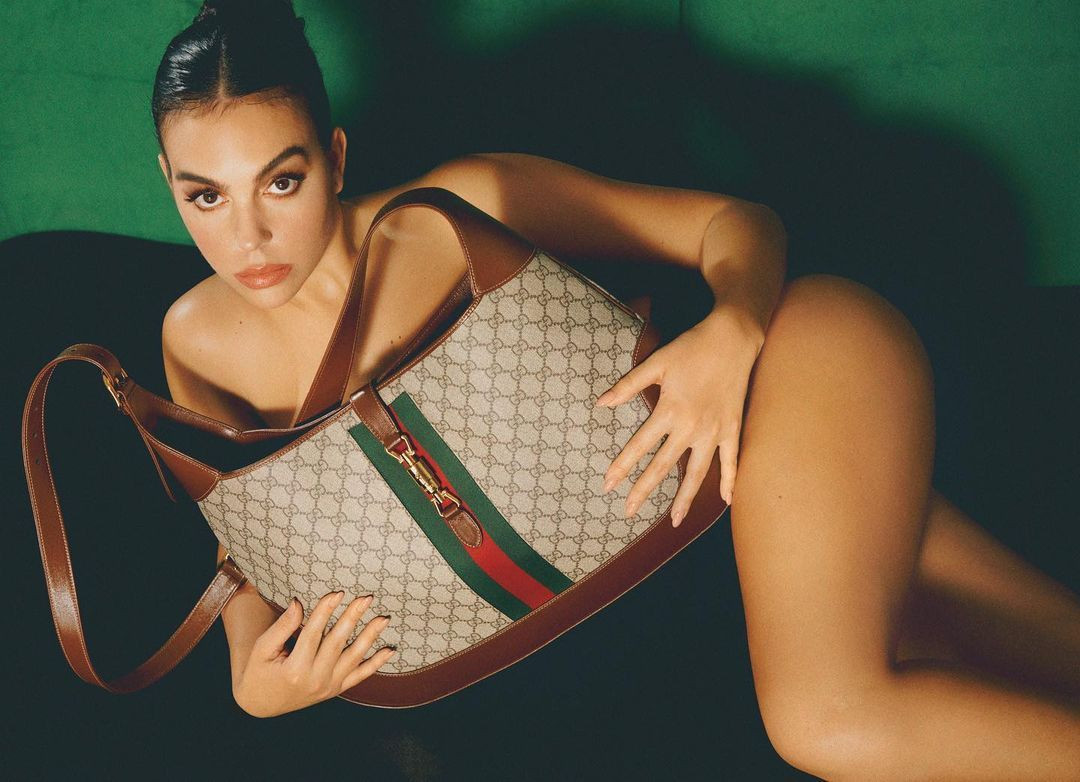 Georgina are o avere de 15 milioane de euro, dar a pus la loto și a câștigat! Ce sumă va primi _13