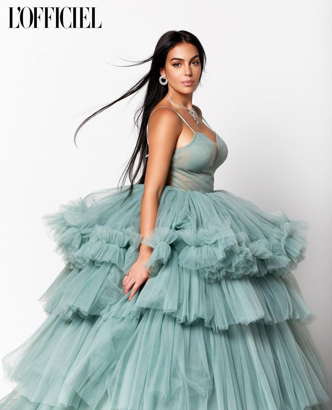 Georgina are o avere de 15 milioane de euro, dar a pus la loto și a câștigat! Ce sumă va primi _58