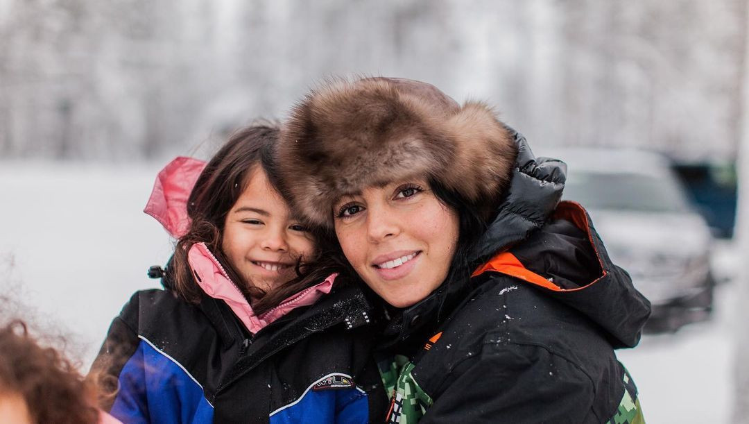 Georgina are o avere de 15 milioane de euro, dar a pus la loto și a câștigat! Ce sumă va primi _84