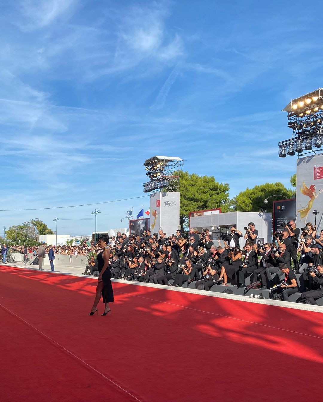 Georgina are o avere de 15 milioane de euro, dar a pus la loto și a câștigat! Ce sumă va primi _130