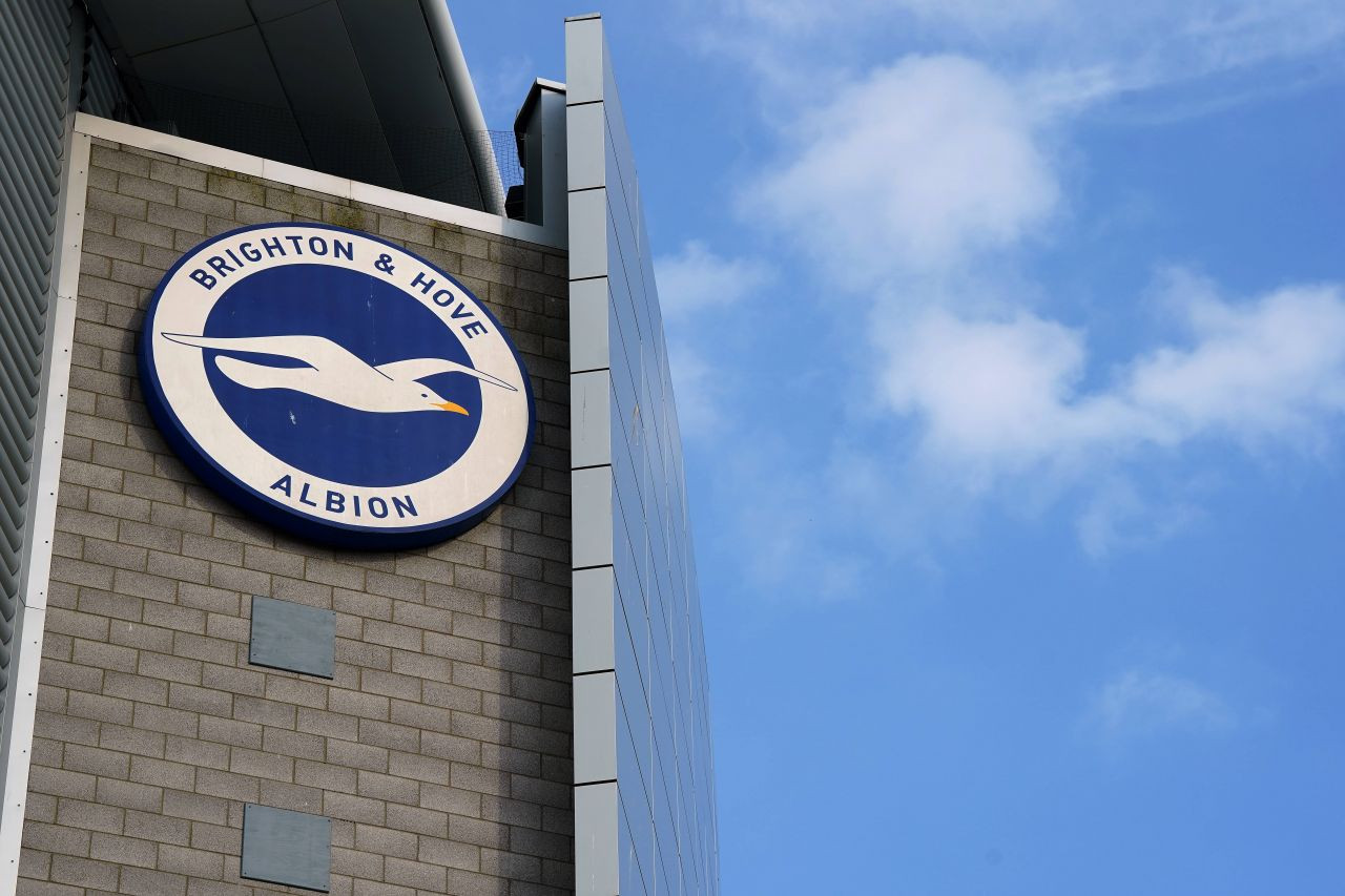 18-0, cel mai dur eșec &icirc;nregistrat de Crăciun. Șase spectatori au fost chemați să intre pe teren