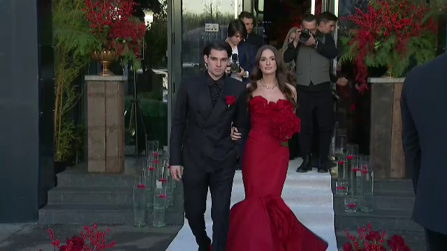 Lady in red! Cât a costat rochia superbei Elena Tănase de la cununia cu Ianis Hagi _12