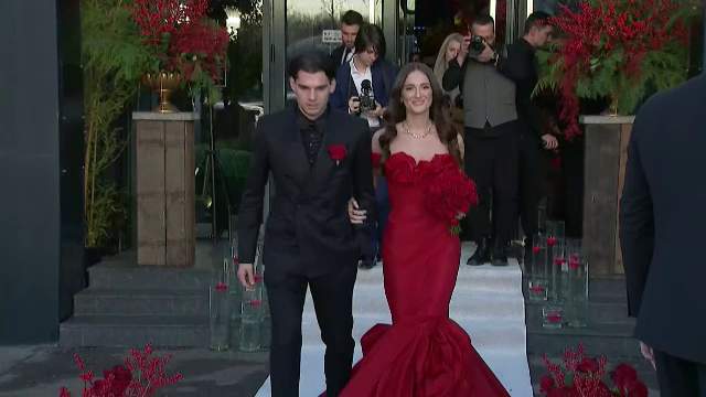 Lady in red! Cât a costat rochia superbei Elena Tănase de la cununia cu Ianis Hagi _13
