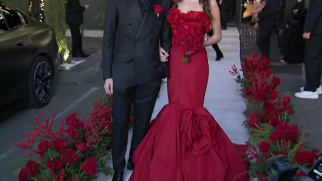Lady in red! Cât a costat rochia superbei Elena Tănase de la cununia cu Ianis Hagi _52