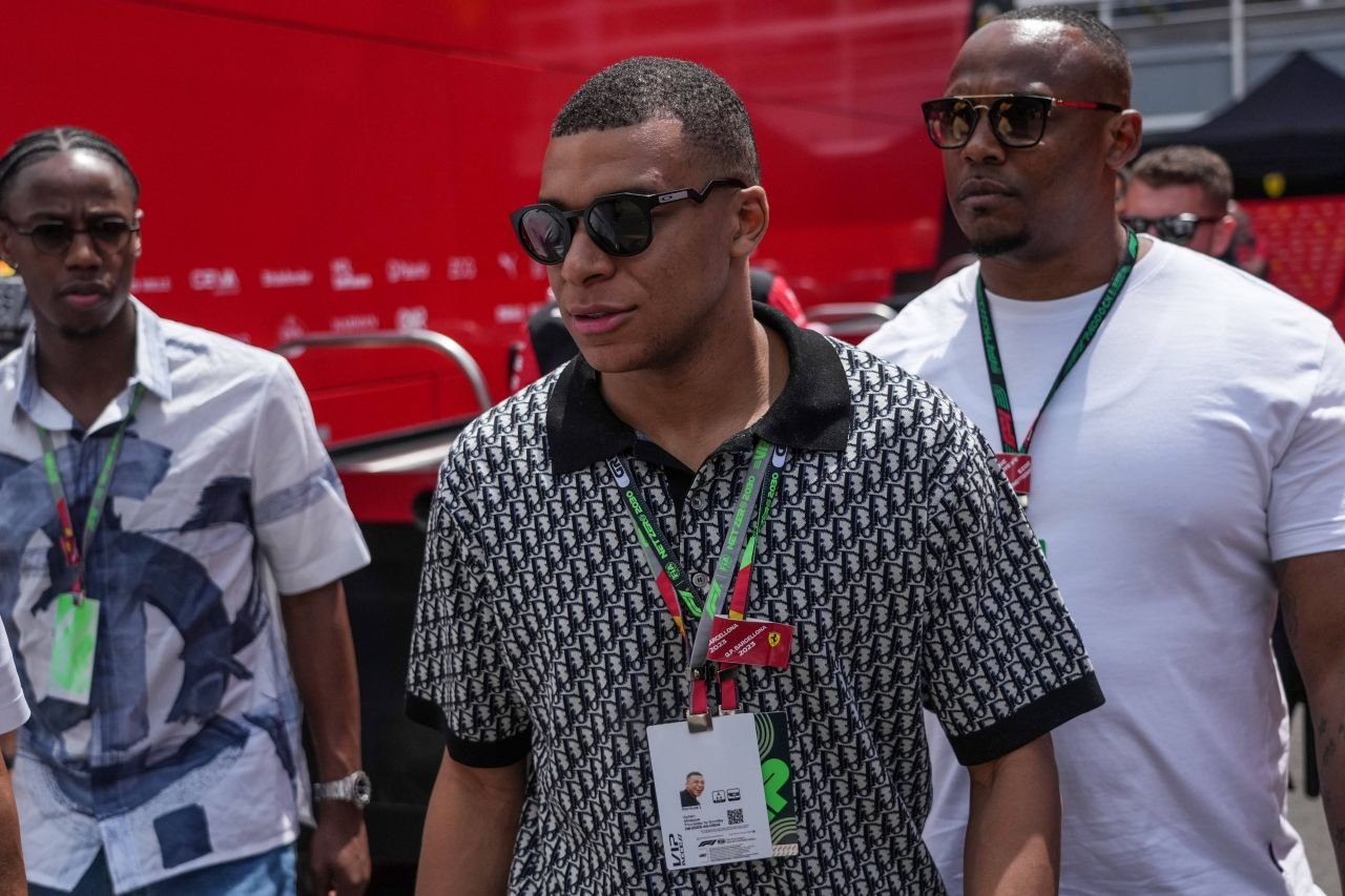 Presa catalană și anunțul pe care nimeni nu-l vedea venind! Mbappe se apropie de Barca: &bdquo;Perez i-a pus condiția asta lui Laporta&rdquo;