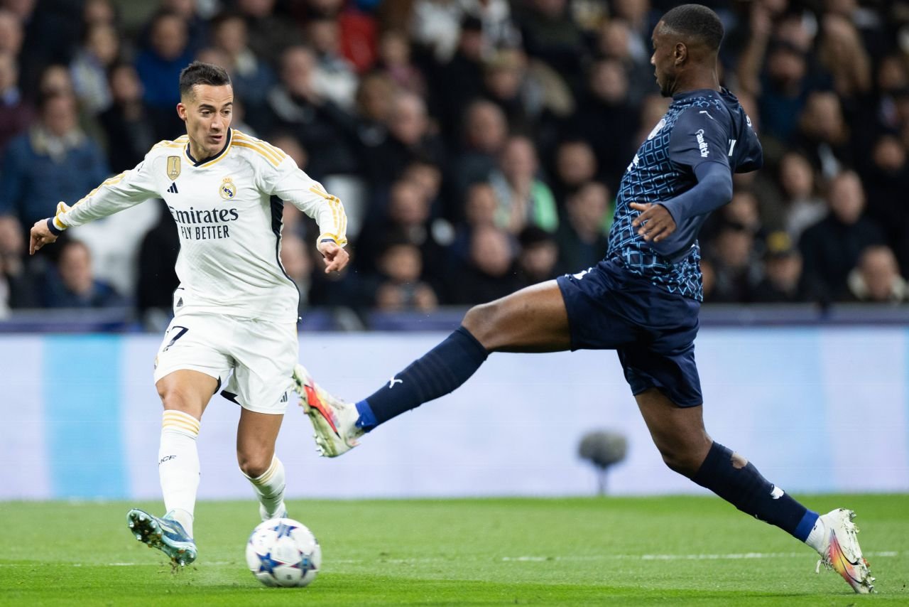 Un fotbalist de Champions League, fost la PSG, deține recordul de cartonașe roșii primite în anul 2023!_8