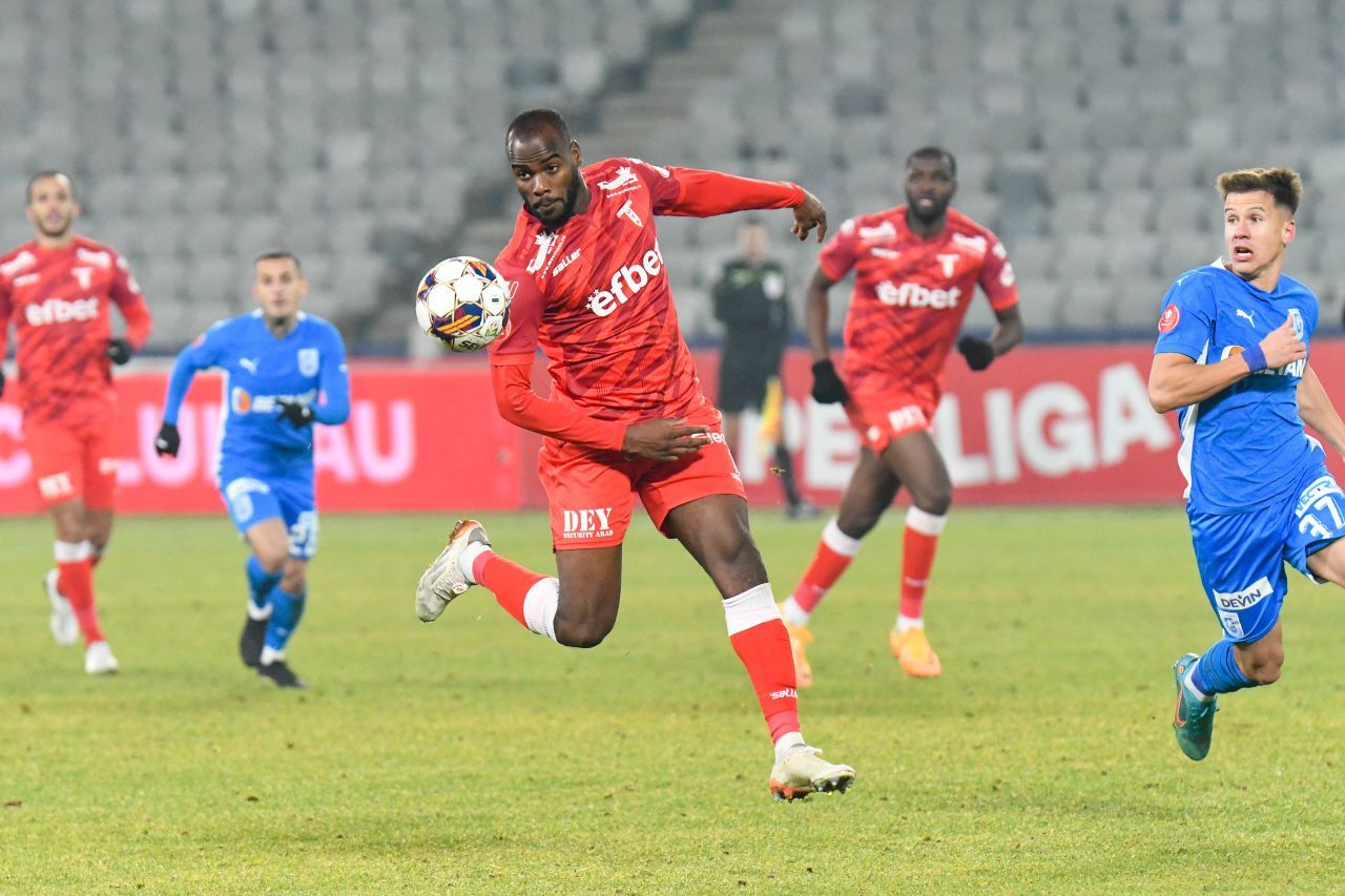 Ngezana e OUT de la Cupa Africii: „Trebuie să fie o glumă!” Cine e singurul jucător din Liga 1 convocat la întrecere_6