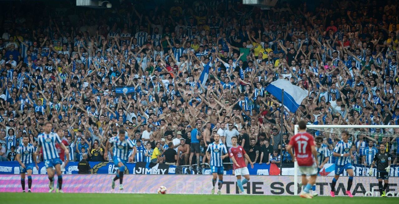 Fosta campioană a Spaniei și semifinalistă UCL s-a pierdut în a treia ligă, dar strânge peste 20.000 de fani la meciuri_1