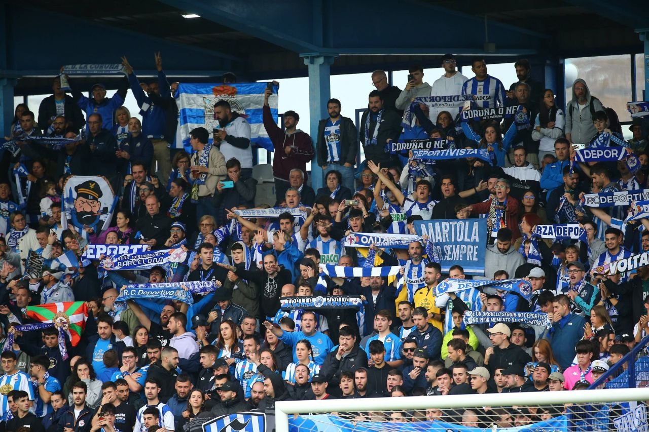 Fosta campioană a Spaniei și semifinalistă UCL s-a pierdut în a treia ligă, dar strânge peste 20.000 de fani la meciuri_10