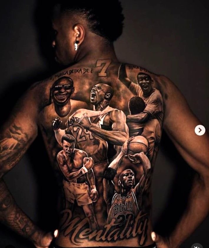 Vinicius Junior și-a întâlnit idolii și s-a întors cu un tatuaj imens din vacanță!_9