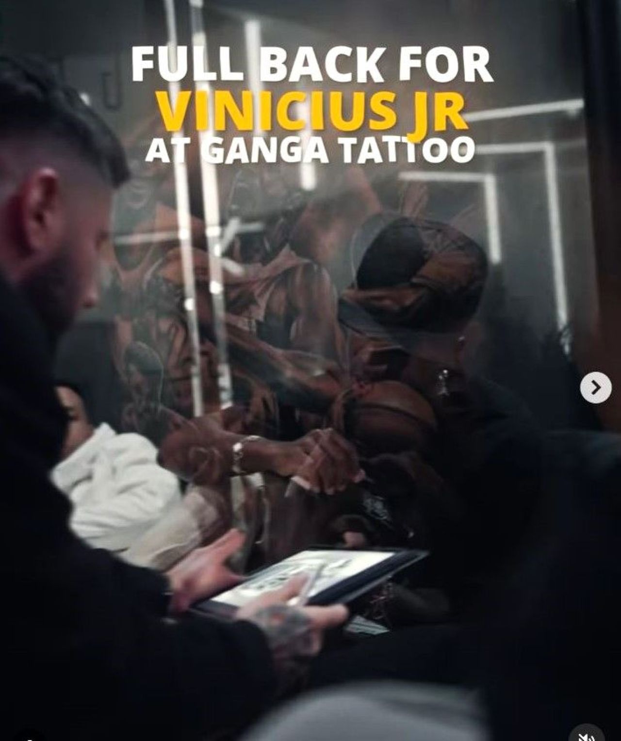 Vinicius Junior și-a întâlnit idolii și s-a întors cu un tatuaj imens din vacanță!_13