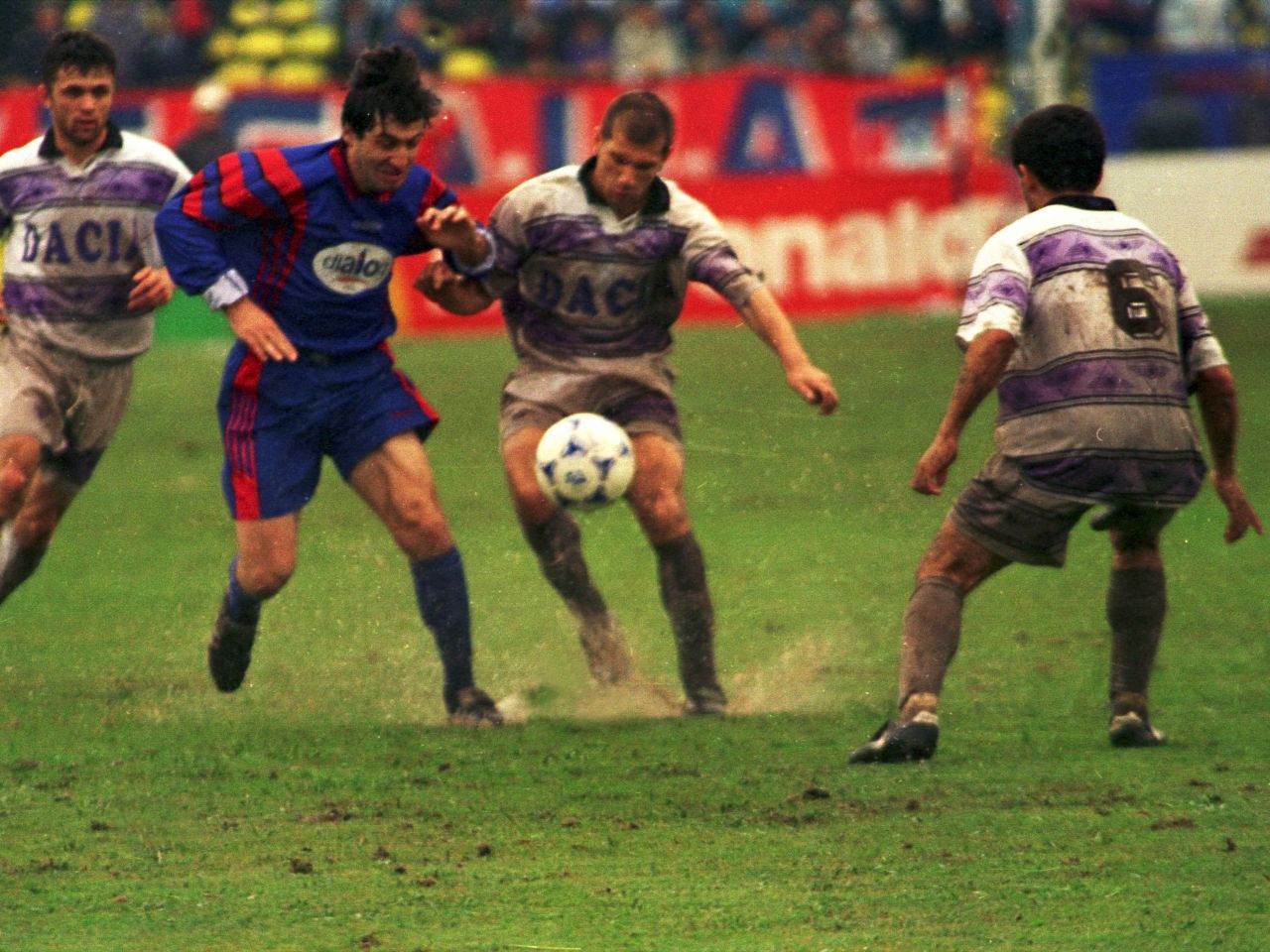 Cum arată acum golgheterul Ligii 1 cu 2 goluri &icirc;n 3 selecții la echipa națională a Rom&acirc;niei din perioada &rdquo;Generației de Aur&rdquo;