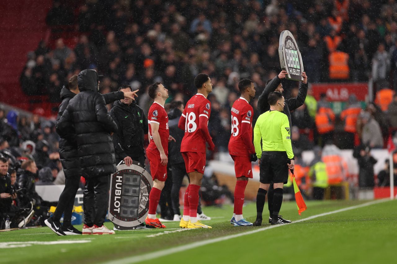 Diogo Jota de la Liverpool, desființat de marii fotbaliști ai Angliei pentru gestul penibil făcut cu Newcastle!_2
