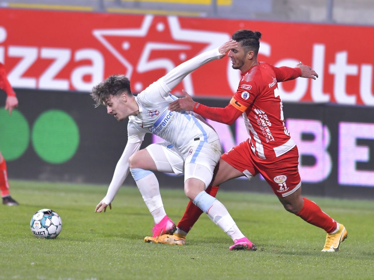 Atacantul mare speranță la FCSB, dat acum afară și de echipa din Liga 3!_3