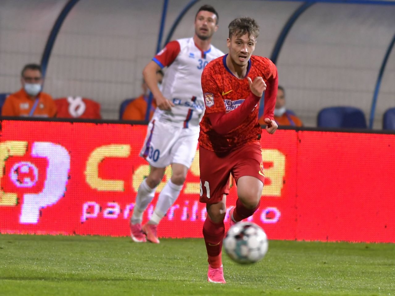 Atacantul mare speranță la FCSB, dat acum afară și de echipa din Liga 3!_10
