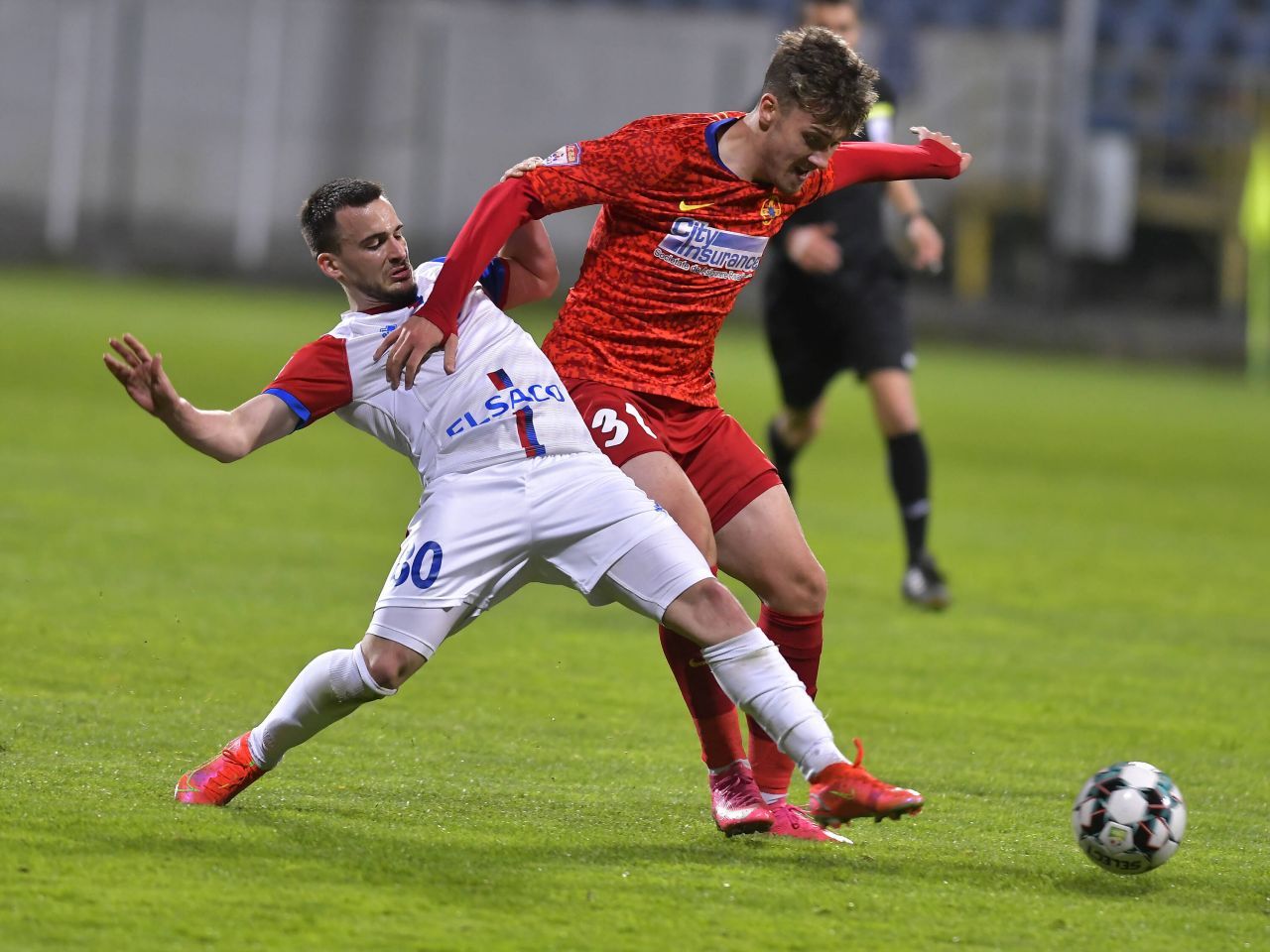 Atacantul mare speranță la FCSB, dat acum afară și de echipa din Liga 3!_1
