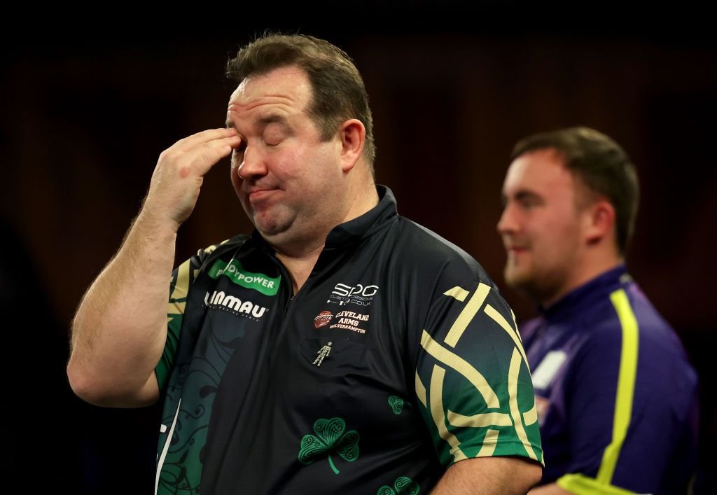 El e puștiul de 16 ani idolatrizat în Anglia, după ce a făcut senzație la Campionatul Mondial!_11