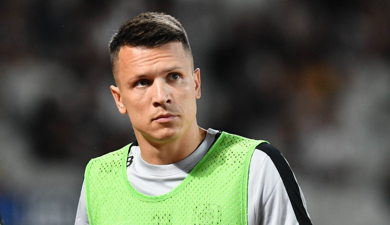 Konoplyanka o atacă pe CFR Cluj: Mi-au plătit un singur salariu din cinci! Să se uite c&acirc;te meciuri am stat pe bancă