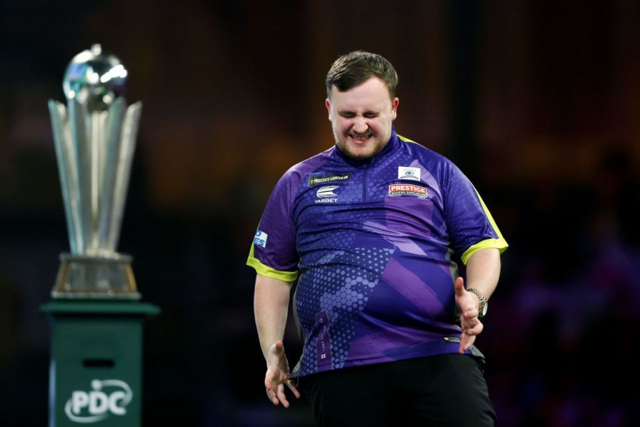Senzația de 16 ani de la Mondiale a pierdut finala după ce a condus cu 4-2! Câți bani încasează Luke Littler _5