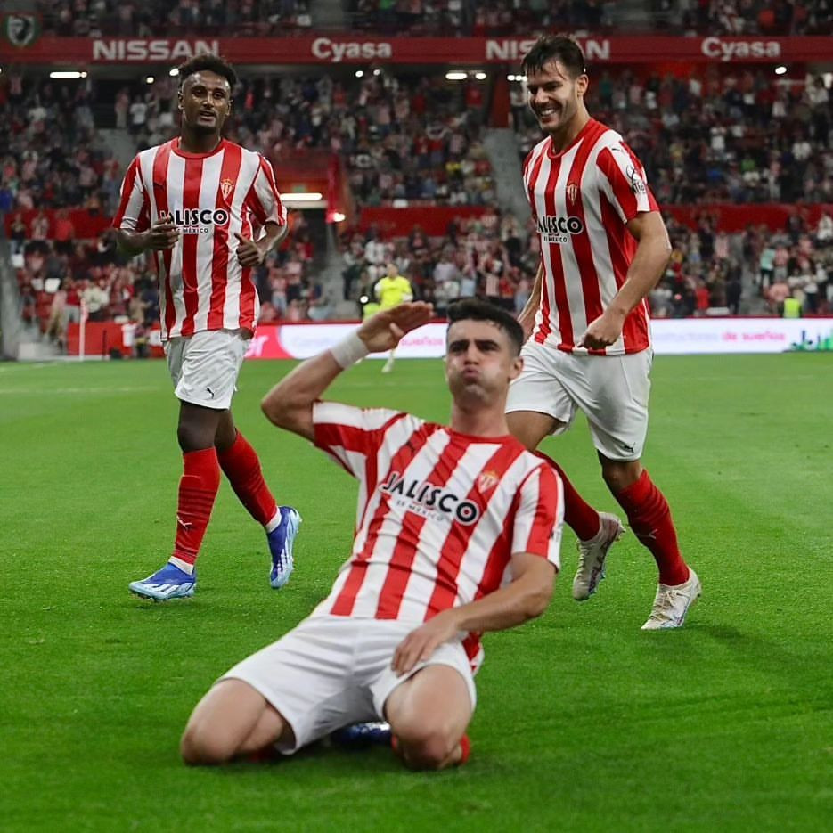 Transformarea lui Alex Pașcanu. Nu mai e fundaș central și anunță: 