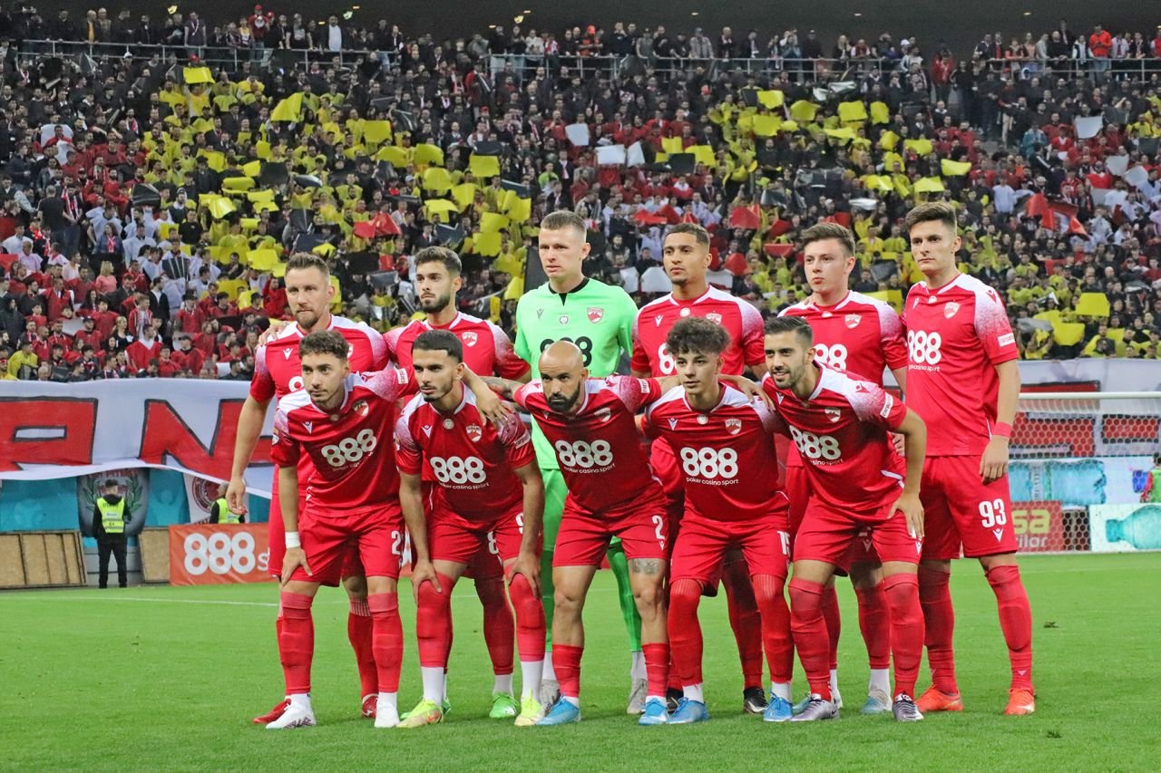 Eroi de sacrificiu. Jucătorii cu care Dinamo a promovat au fost îndepărtați rând pe rând_4