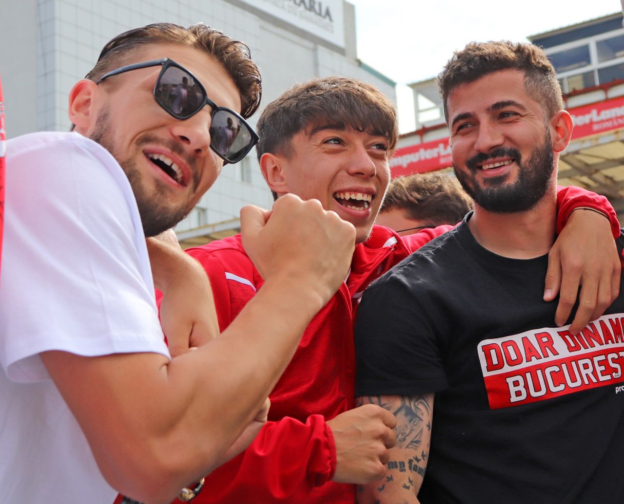 Eroi de sacrificiu. Jucătorii cu care Dinamo a promovat au fost îndepărtați rând pe rând_8
