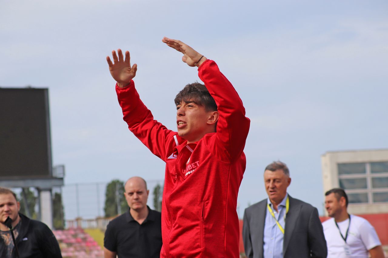 Eroi de sacrificiu. Jucătorii cu care Dinamo a promovat au fost îndepărtați rând pe rând_27