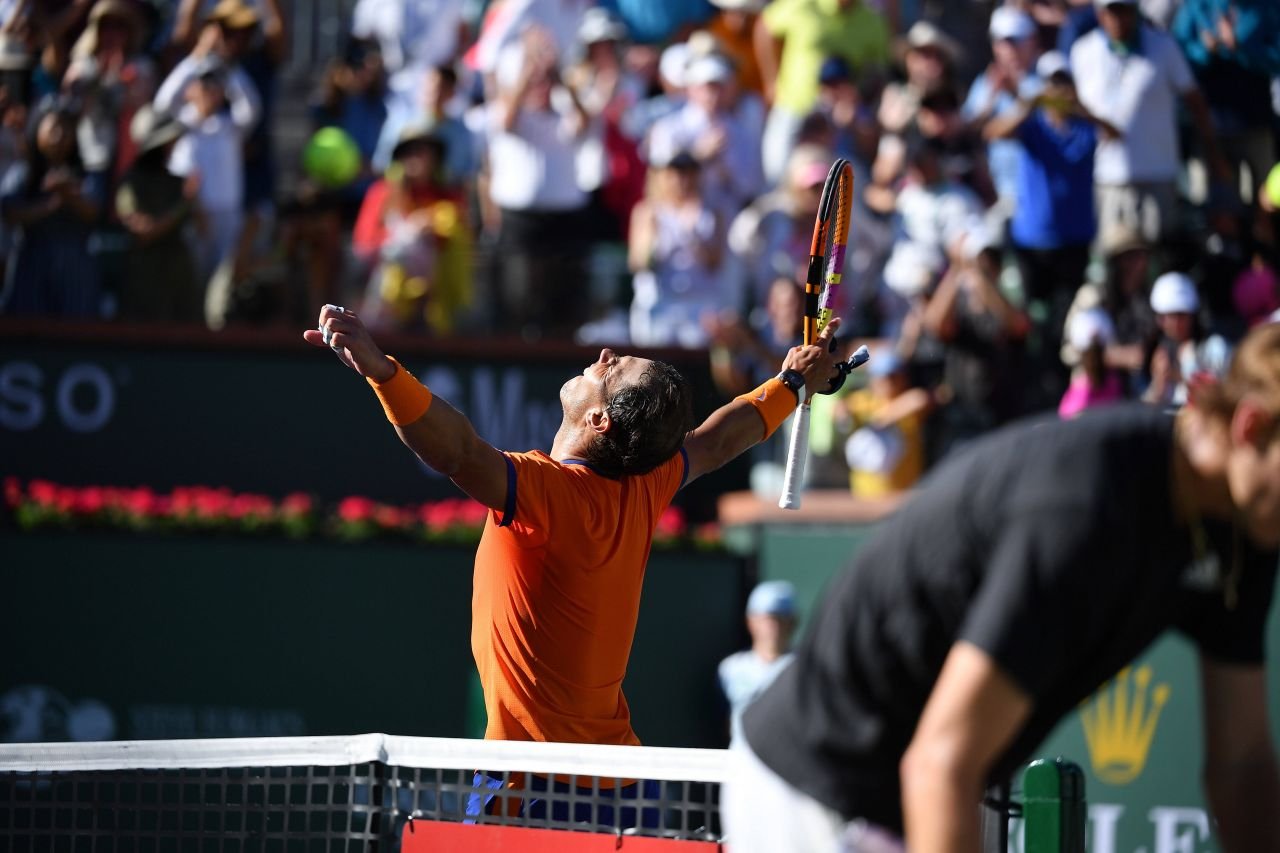 „No Look” Nadal a făcut show, dar a pierdut după trei mingi de meci și e în dubii înainte de Australian Open_46