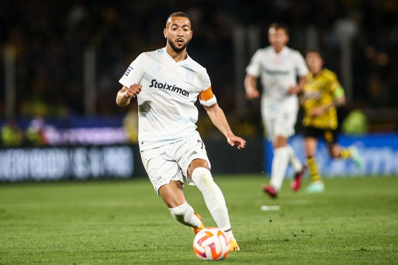 Un fost internațional rom&acirc;n dă de păm&acirc;nt cu &bdquo;starul&rdquo; transferat de CFR Cluj: &bdquo;Categoric nu!&rdquo;