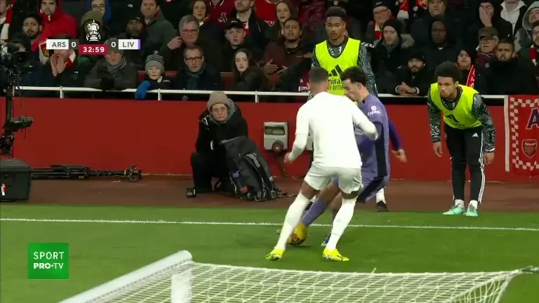 Arsenal - Liverpool 0-0. Trent Alexander-Arnold, șut spectaculos în prima repriză (Pro Arena & VOYO)