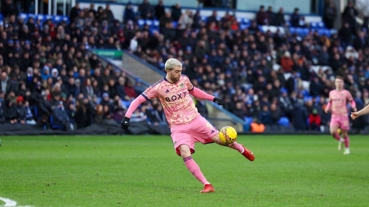 BAMford! Gol senzațional înscris în FA Cup: stop pe piept și voleu superb din afara careului_6