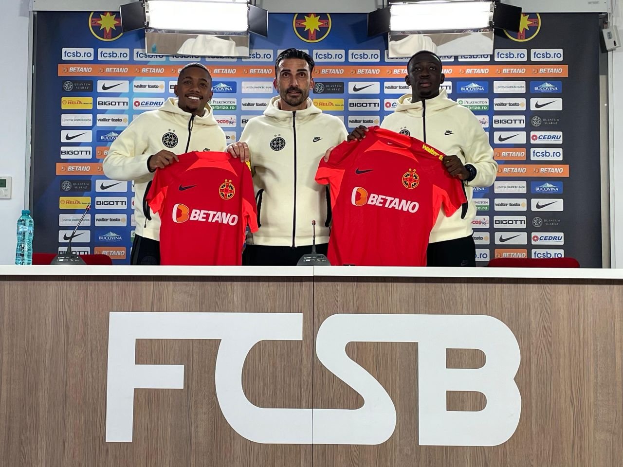 Luis Phelipe și Baba Alhassan, prezentați la FCSB: 