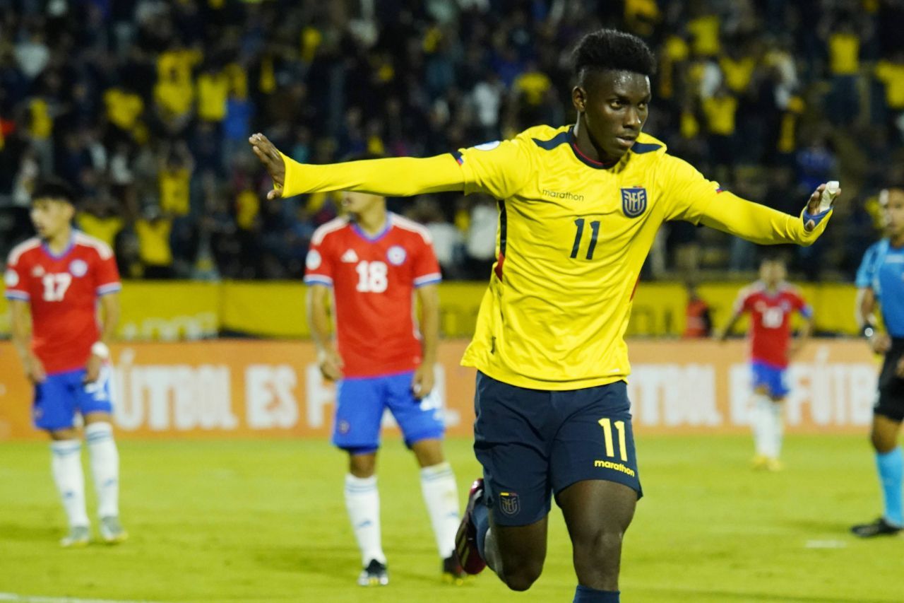 Atacantul semnează cu PSG! Parizienii au câștigat licitația cu forțele Europei, după o ofertă senzațională_2