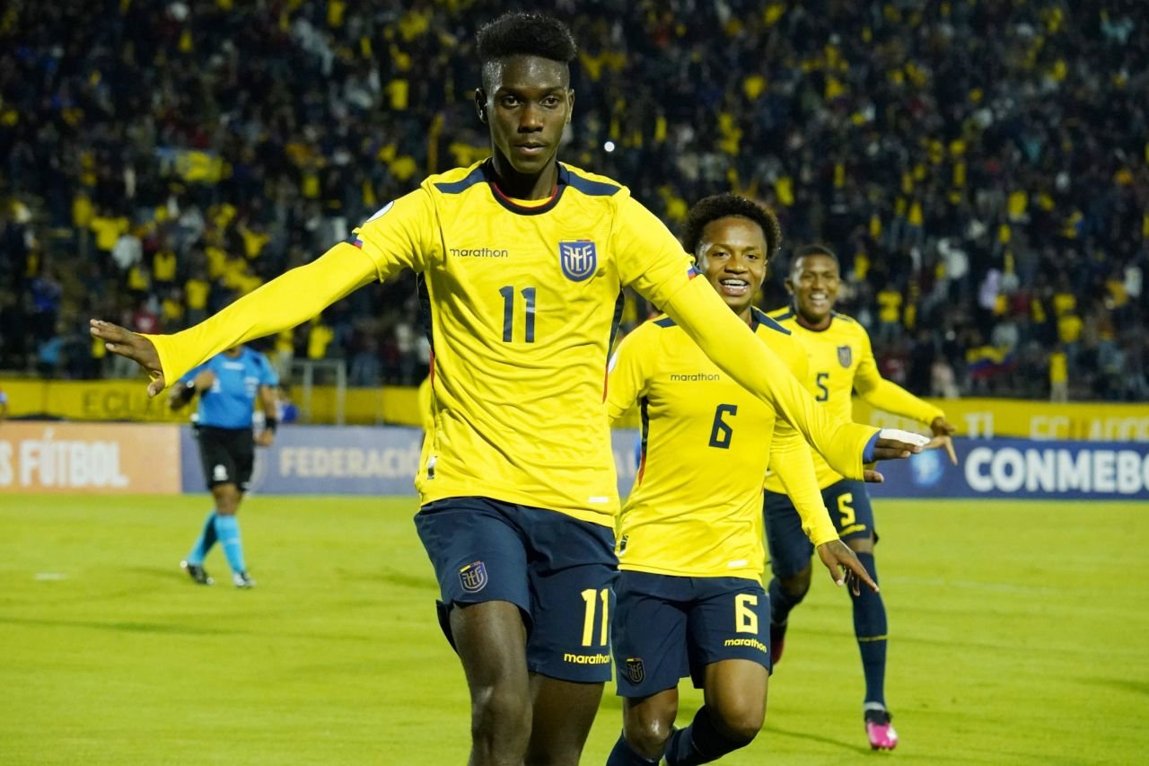 Atacantul semnează cu PSG! Parizienii au câștigat licitația cu forțele Europei, după o ofertă senzațională_4