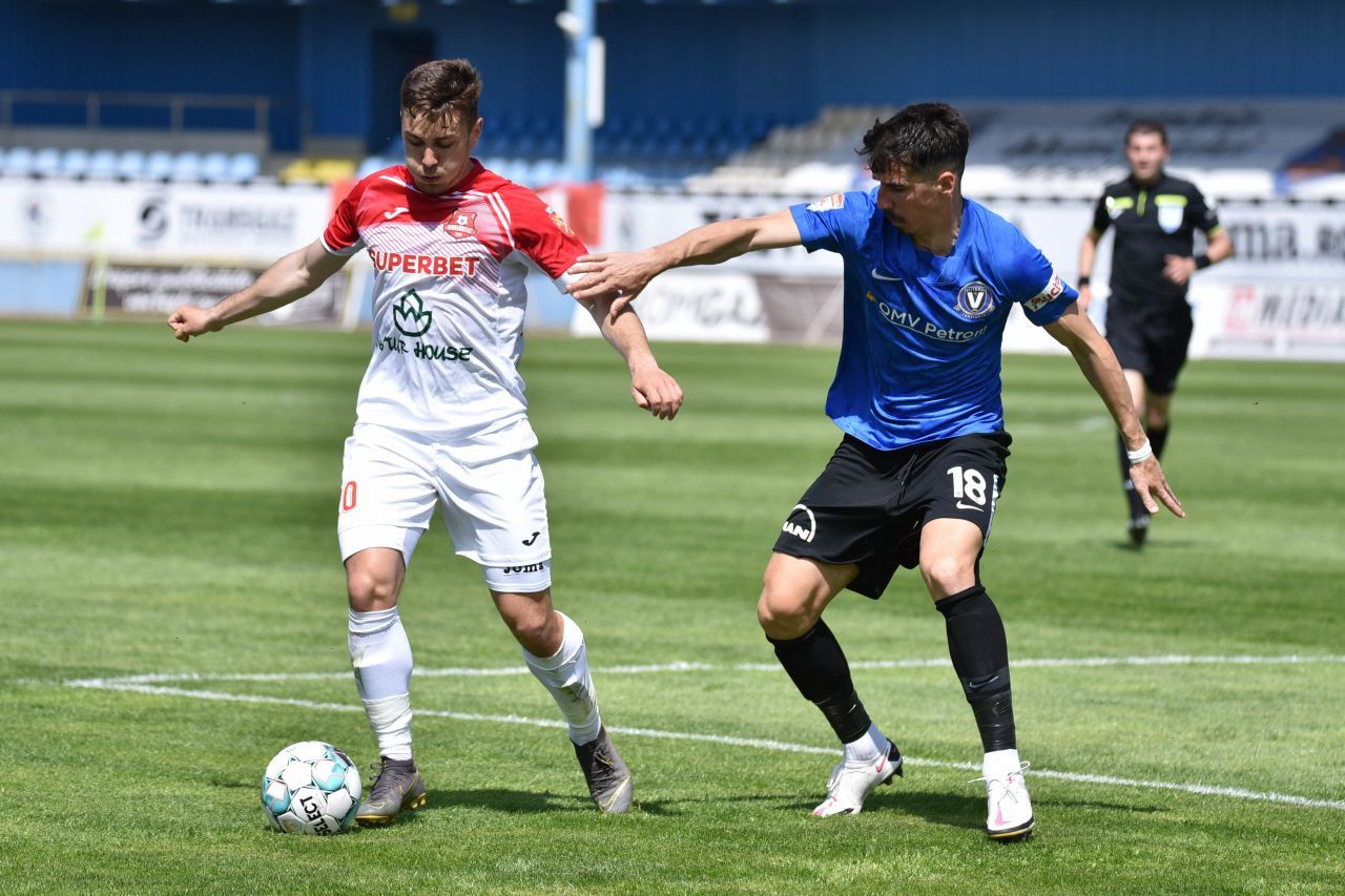 Atacantul român titular la Jocurile Olimpice a ajuns golgheter în liga a treia, după ce a eșuat în Slovenia!_4