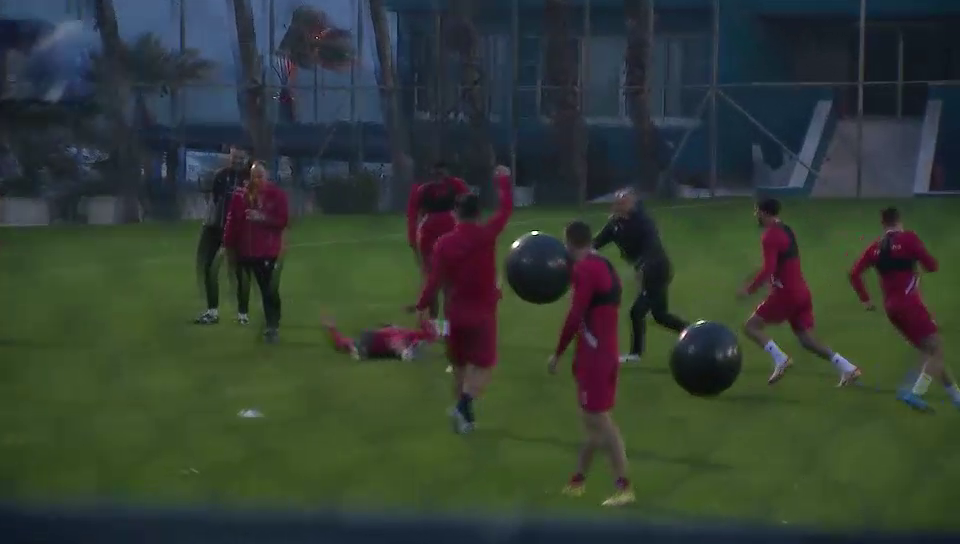 Distracție în cantonamentul lui Dinamo! Cum a adus Zeljko Kopic buna dispoziție printre „câini”_6